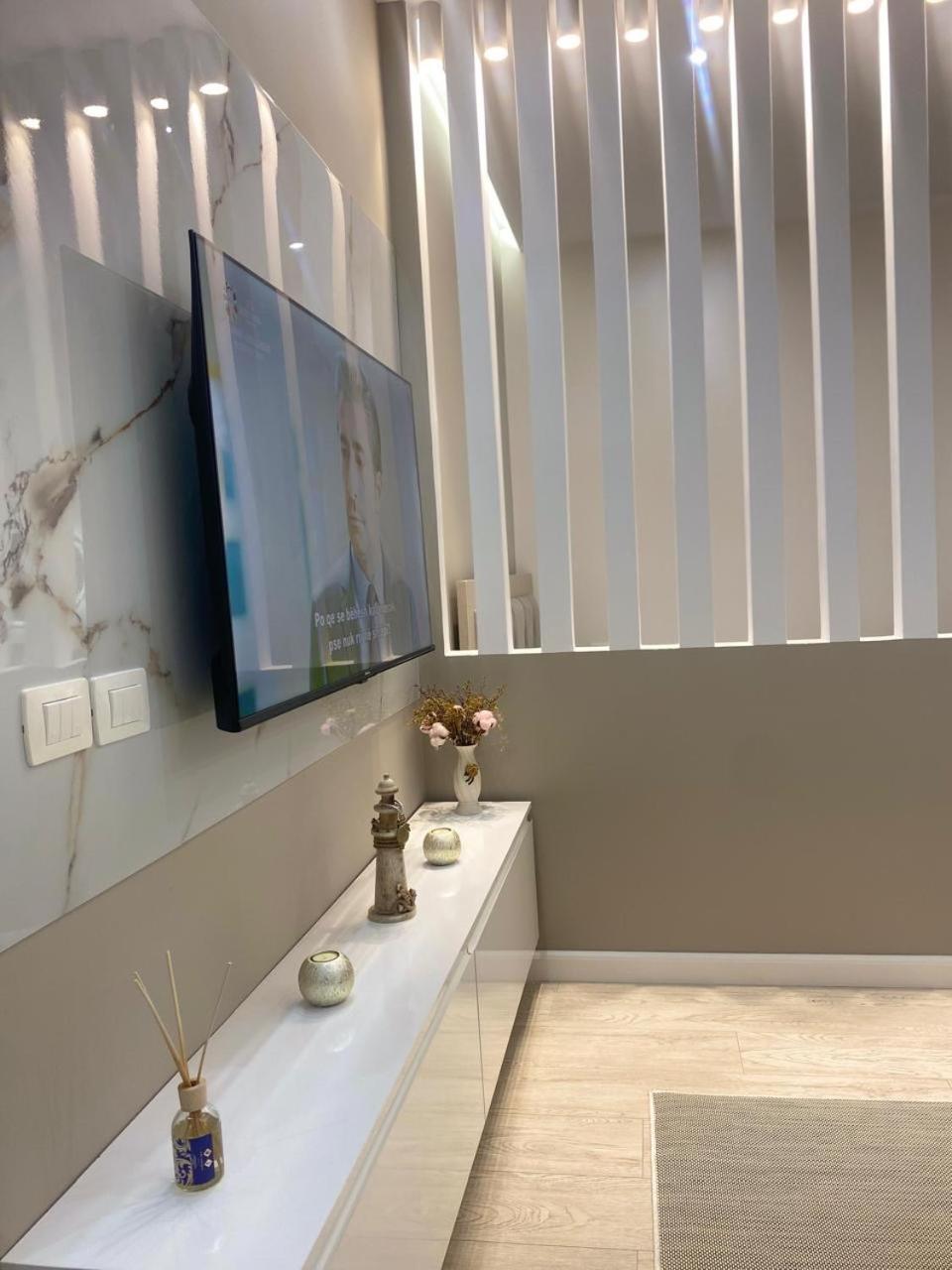 New Valona Apartment City Center Vlorë Eksteriør billede