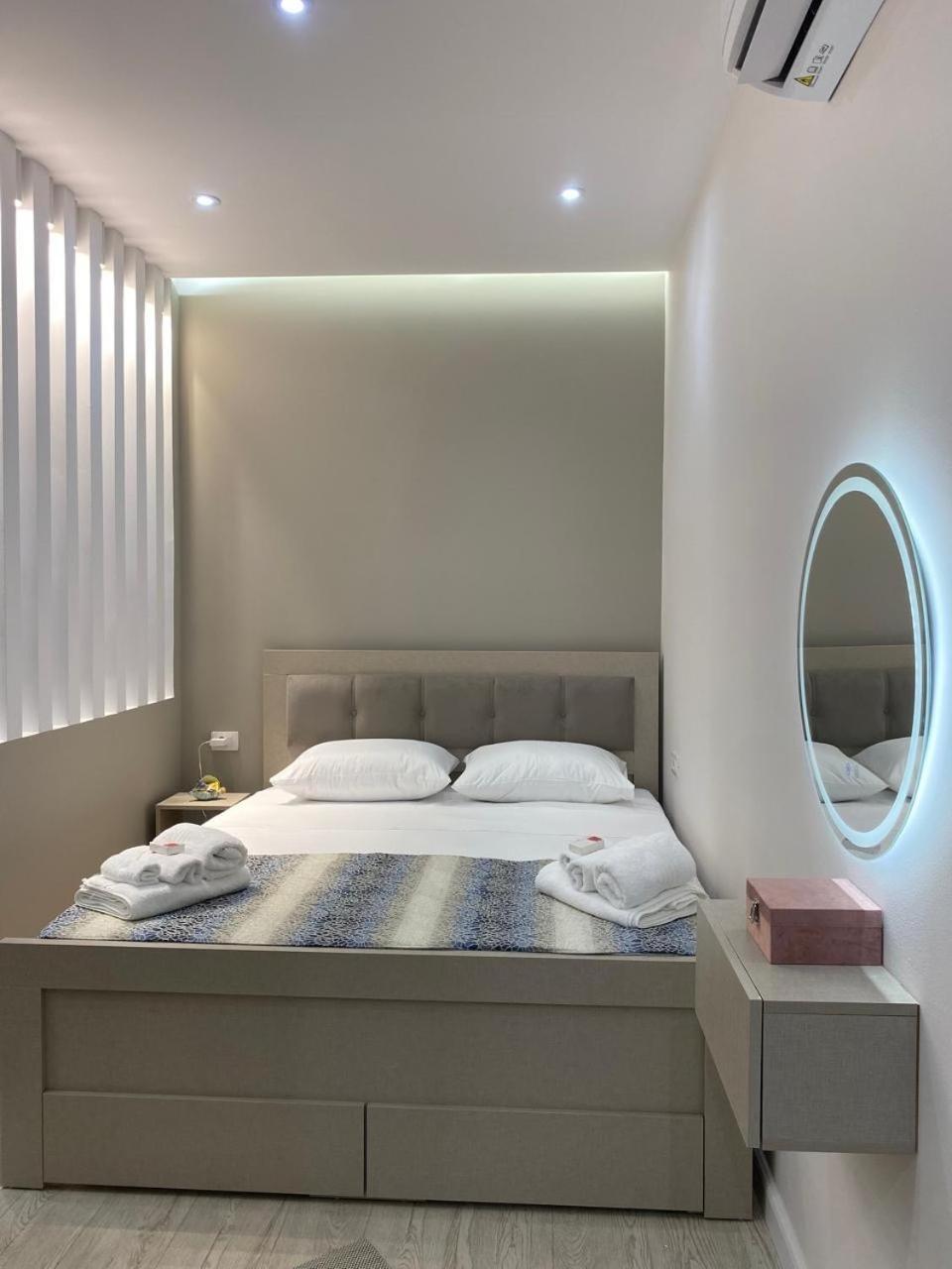 New Valona Apartment City Center Vlorë Eksteriør billede