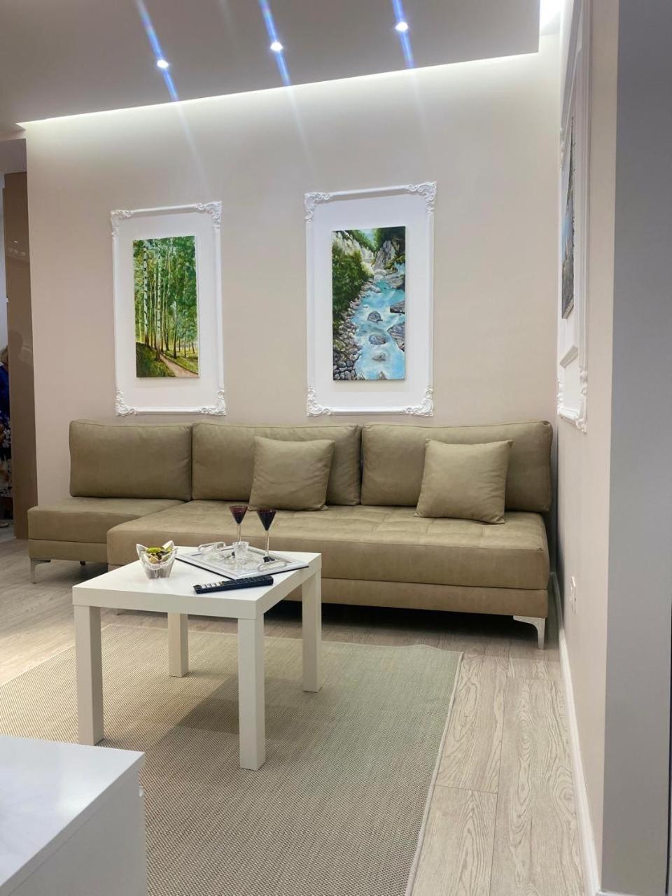 New Valona Apartment City Center Vlorë Eksteriør billede