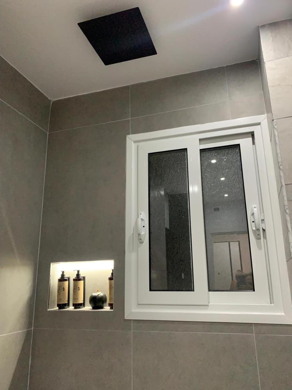 New Valona Apartment City Center Vlorë Eksteriør billede